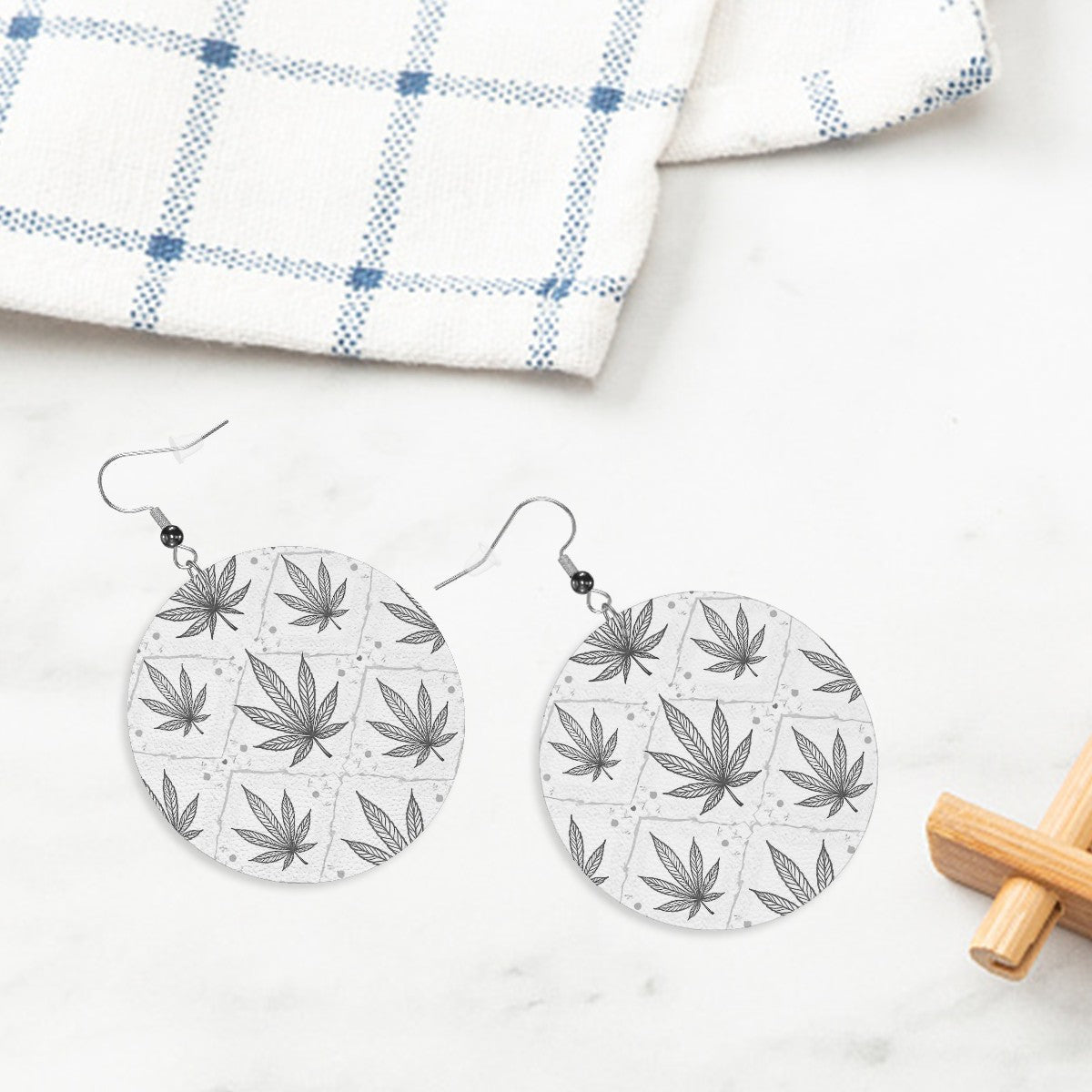 Leather Round Earrings White and Black