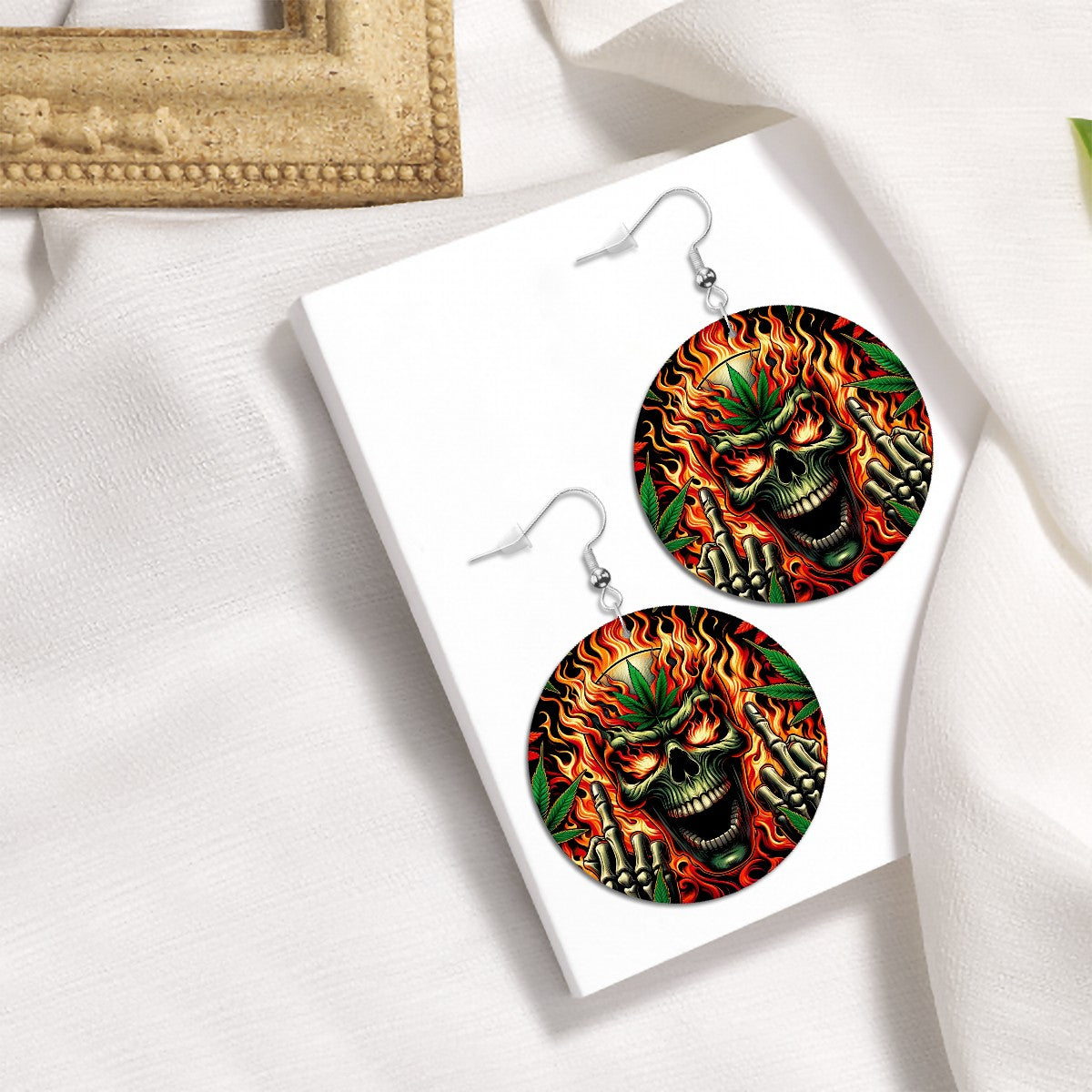 Leather Round Earrings Skull Cannabis's